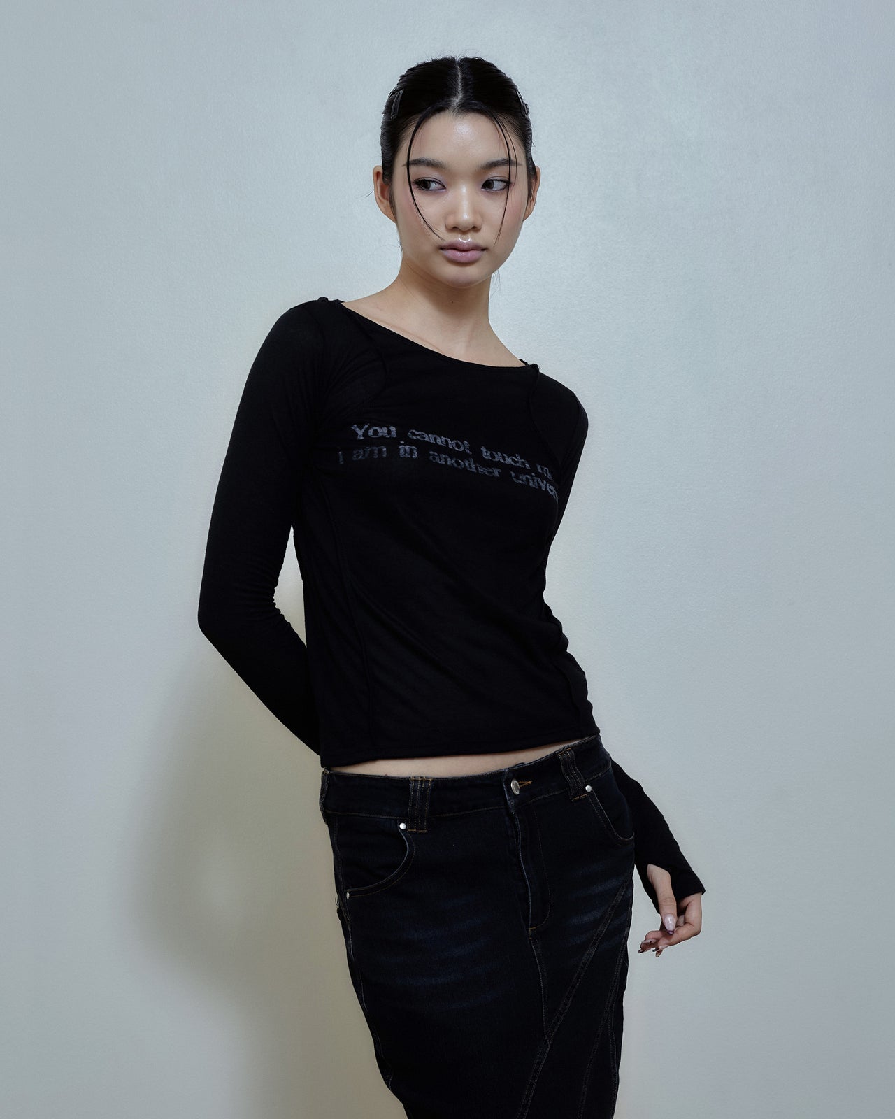 TOUCH ME LONG-SLEEVES_BLACK