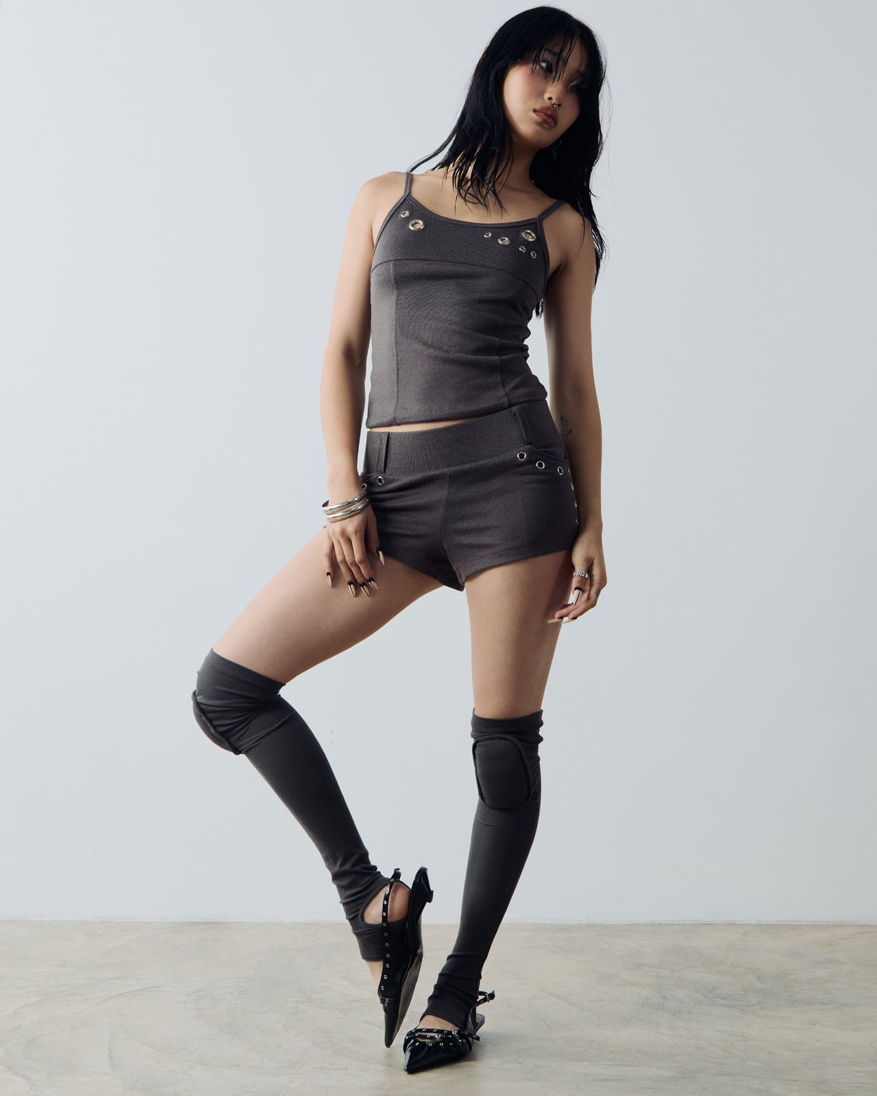 AVA SHORT_BROWN